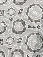 Tissu en Chiffon Blanc Double Crêpé Brodé au Laser, Tissu en Chiffon à Franges et Motifs Pivoine Découpés pour Robe de Mariée et Robe de Mariage
