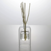 Diffuseur d'arômes en verre de forme personnalisée créative avec bâtonnets en bois