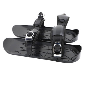 Mini Patines de Nieve Negros Unisex para Deportes de Nieve al Aire Libre con Cierre de Hebilla, Chasis de PP y Entresuela de Goma - Product Image 3