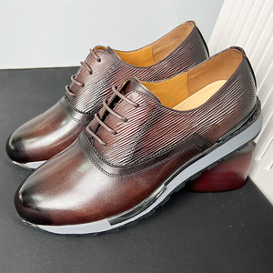 Chaussures habillées pour hommes en cuir véritable, style Oxford, bout rond, à lacets, antidérapantes, pour le bureau et la carrière, collection automne - Product Image 2