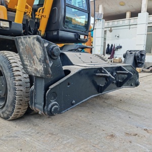 Excavatrice sur pneus Hyundai R210W-7 d'occasion, d'origine coréenne, flexible pour la construction urbaine - Product Image 2