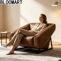 Moderner Luxus-Wohnzimmer-Freizeitstuhl Drehbarer Baumwoll-Leder-Sessel Tragbar für Apartments