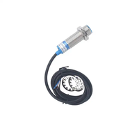 Interrupteur métallique standard NPN PNP de détection encastré, 12 mm, haute qualité, automatique, IP67, DC6-36V, distance de détection 2 mm, boîtier en laiton