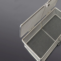 Panier de stérilisation en treillis métallique en acier inoxydable durable pour instruments chirurgicaux, utilisation en autoclave