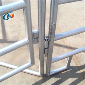 รั้วฟาร์มปศุสัตว์ทำจากเหล็กชุบสังกะสีแบบเชื่อมแผงตาข่ายสำหรับฟาร์มปศุสัตว์ - Product Image 2