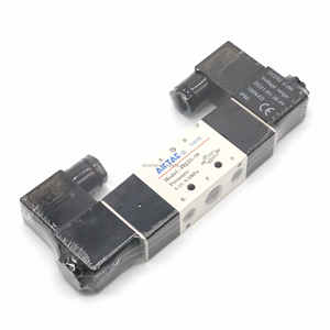 Válvula Solenoide Neumática AirTac Original DC24V AC220V AC110V DC12V 4V220-06 4V220-08 - Product Image 1