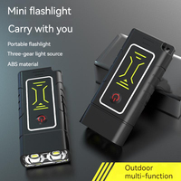 Pour G7 Lampe torche multifonctionnelle haute luminosité 500Lm IP45 étanche en ABS, mini lampe torche portable rechargeable, porte-clés, SOS CRI90