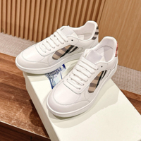 Baskets de course athlétiques légères en EVA pour hommes, de luxe et de créateur, avec plateforme en maille de haute qualité et fermeture à lacets, motif uni