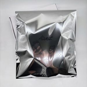 Bolsas de Envío de Poliéster Plateadas con Logotipo Personalizado, Bolsas de Correo de Aluminio para Camisetas y Sudaderas - Product Image 5