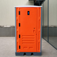 Toilettes portables en HDPE pour l'extérieur - Durables, écologiques, installation facile, design moderne pour usage public
