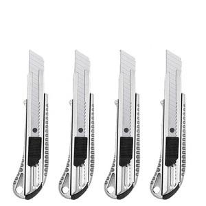 Cuchillo Retráctil de Aluminio de Alta Resistencia y Económico, Cortador de Cajas Plateado de 18 mm, Cuchillo Multiusos Alfedo - Product Image 3