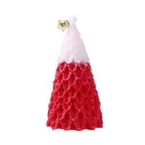 Velas Aromáticas con Aroma a Árbol de Navidad, Forma de Pirámide, Hechas a Mano con Cera de Soja, Decoración Navideña, Regalo de Navidad - Product Image 3