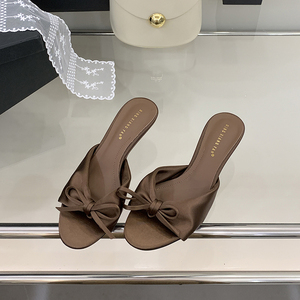 Nouvelles Sandales d'Été 2025 pour Femmes : Élégance et Confort avec Nœud et Petit Talon Chaton - Product Image 4