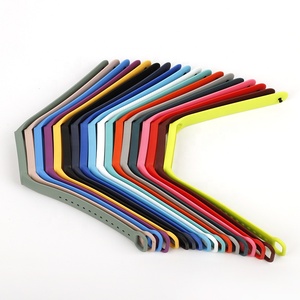 Nouveau <span class=keywords><strong>bracelet</strong></span> de montre de remplacement pour <span class=keywords><strong>bracelet</strong></span> intelligent pour <span class=keywords><strong>bracelet</strong></span> <span class=keywords><strong>Xiaomi</strong></span> <span class=keywords><strong>Mi</strong></span> <span class=keywords><strong>Band</strong></span> 8 7 <span class=keywords><strong>6</strong></span> - Product Image 3