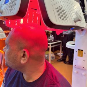 KN-8000A Kernel 424 buah mesin terapi <span class=keywords><strong>Laser</strong></span> <span class=keywords><strong>Level</strong></span> rendah <span class=keywords><strong>Laser</strong></span> untuk mesin penumbuh rambut restorasi rambut - Product Image 1