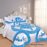 Parure de lit de luxe en satin pour mariage, broderie 3D roses, couvre-lit crème et bordeaux à volants, taies d'oreiller, style princesse, ensemble complet