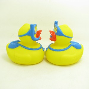 Quà Tặng Khuyến Mãi CE ROHS Đồ Chơi Vịt Cao Su Ống Thở Nặng Vịt Lặn Vịt Cao Su Đua Với Kim Loại - Product Image 4