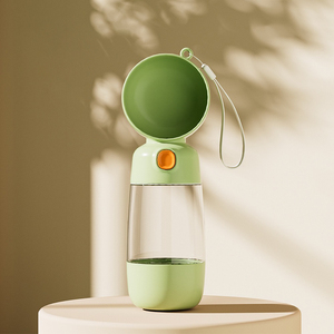 Bouteille d'eau portable pour animaux de compagnie - Gobelet de voyage 2-en-1 pour chien - Product Image 3