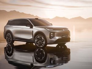 Changan Qiyuan 2026 Q07 SUV hybride 5 places 5 portes Voiture électrique avec volant à gauche Véhicule automobile à énergie nouvelle Type de moteur EV - Product Image 4