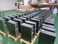 UPS Online Mini Fase Tunggal 3kVA dengan Baterai Asam Timbal dan Gelombang Sinus Murni 50Hz untuk Cadangan Daya Router WiFi Rumah