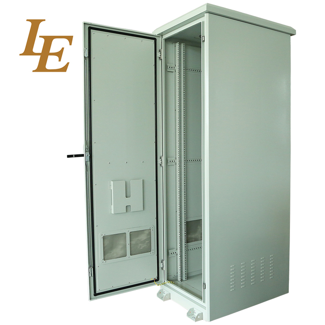 42U IP65 19" Outdoor Free Floor Standing Cabinet Rack Telecom Enclosure with Wooden Pallet