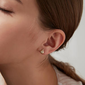 Orecchini in argento Daidan orecchini in argento Sterling 925 con zirconi cubici colorati a forma di insetto coccinella 14K orecchini carini - Product Image 5