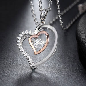 Collana con Cuore in Argento Sterling 925 per San Valentino, Gioiello con Zirconia Cubica, Regalo d'Amore, Elegante Pendente - Product Image 4