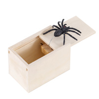 Boîte en bois araignée effrayante, style TikTok, jouet de farce créatif, référence du modèle : Boîte en bois araignée, vente en gros fabricant