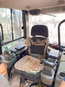 Assurance qualité utilisé Caterpillar D5K Bulldozer CAT D6D D6M d'occasion petit bulldozer sur chenilles tracteur de haute qualité à vendre - Product Image 4