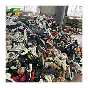 Chaussures d'occasion Alemania Tenis d'occasion Original Futbol Chaussures d'occasion Hombre Zapatos Tacos Usados Pacas - Product Image 1