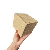 Blocs de copeaux de peuplier pour emballage, blocs de copeaux de hêtre, blocs de copeaux de chêne pour pieds de palettes durables