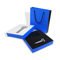 Boîte cadeau rigide personnalisée à faible MOQ avec couvercle et base, impression offset couleur, gaufrage, insert EVA, matériaux recyclés, pour marque de luxe et vente au détail