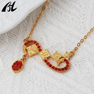 Elegant Red Rhinestone Necklace for Women and Girls Middle East <strong>Jewelry</strong> with Personalized Flower <strong>Pattern</strong> Alloy Link <strong>Chain</strong>