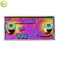 Plaque métallique de haute qualité pour sac à main, étiquette personnalisée pour valise, logo arc-en-ciel en métal, forme rectangulaire, plaque métallique avec lettres et vis