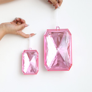 Adornos Navideños Rectangulares de Acrílico Multicolor con Diseño de Diamantes, Hechos a Mano por LINGKAI, para Colgar en el Árbol de Navidad o Ventana, Ecológicos - Product Image 4