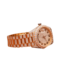 Reloj de Cuarzo Personalizado para Hombre, con Diamantes Moissanite, Estilo Iced VVS, Movimiento Mecánico Automático ETA, Oro Amarillo, Movimiento Ronda - Product Image 3