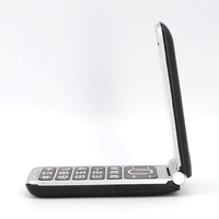 L2401 Téléphone mobile senior à double écran Sos Button Keypad 4G Bands Flip 2.4 "/1.77"