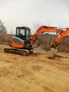 Mini-pelleuse Hitachi ZX50 d'occasion 5 tonnes, fabriquée au Japon, en excellent état, certifiée CE, avec brise-roche – Vente chaude - Product Image 2