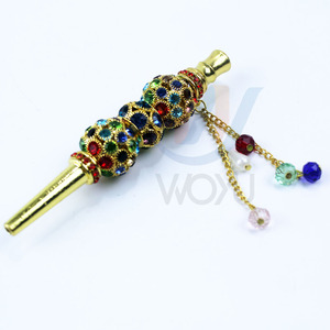 Bocchini per Narghilè Dorati con Gioielli, Bocchette in Lega per Shisha, Ugelli di Lusso per Narghilè - Product Image 1