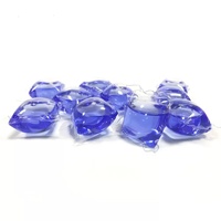 Machine de fabrication de capsules de lessive liquide en poudre pour bébés à 3 compartiments