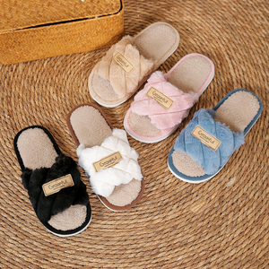 Nouveaux produits en gros, pantoufles à semelle EVA, ouverture Mao Mao, doublure en peluche, pantoufles douces en peluche, style tendance en gros - Product Image 1