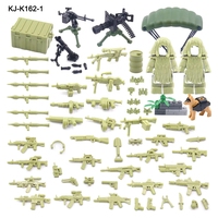 Figuras de soldados de la Segunda Guerra Mundial, armas de fuego, bolsas para armas, mini bloques de construcción de juguete, figuras militares de base del ejército, combos personalizados al por mayor a bajo precio.