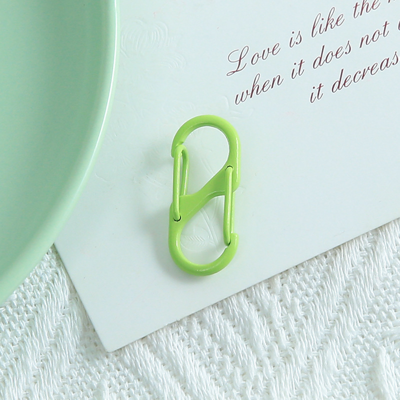 [Vert] Boucle à ressort en forme de S à double ouverture