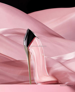 Perfume <span class=keywords><strong>CH</strong></span> Carolina Fearless Queen High Heels Unruly Queen para Mujer, Edición Crimson Rich, Excelente para la Chica Muy Buena - Product Image 3
