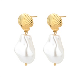 Bijoux élégants et simples pour femmes, boucles d'oreilles en perles de coquillages plaquées or 18 carats - Product Image 5