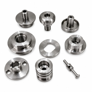 Raccords de tuyauterie de refroidissement en acier inoxydable usinés CNC Double Couronne, connecteurs personnalisés de précision pour systèmes de refroidissement liquide - Product Image 1
