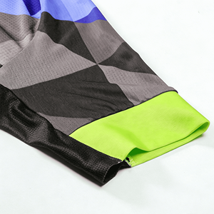 Conjunto de Ciclismo de Verano con Estampado Race Fit, Jersey Unisex de Corte Aerodinámico de Secado Rápido, Pantalones Cortos con Almohadilla Antichoque, Kit de Competición para Ciclismo de Carretera para Hombres y Mujeres - Product Image 4