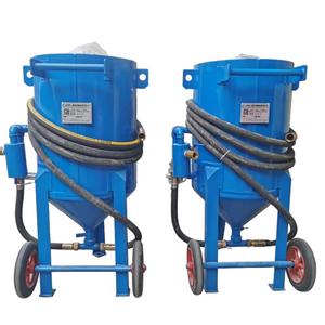 Sandblaster Portátil Profesional de Doble Entrada con Ruedas para Mantenimiento de Estructuras de Acero en Construcción - Product Image 1