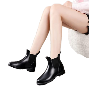 حذاء متوسط الطول مخصص للبالغين للجنسين من الجلد الأسود خفيف الوزن مقاوم للماء مع إصبع دائري للعمل للخريف والشتاء - Product Image 4