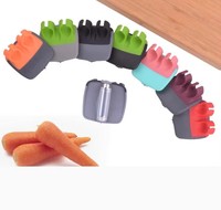 Nieuwe Creatieve Handmatige RVS Dubbele Vinger Appel Aardappel Wortel Komkommer Schilmes Fruit Groente Gereedschap